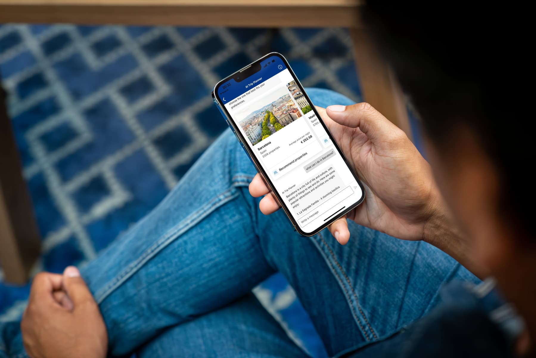 Booking.com rompe contratos com blogueiros de viagem após estratégia de gestão eficiente