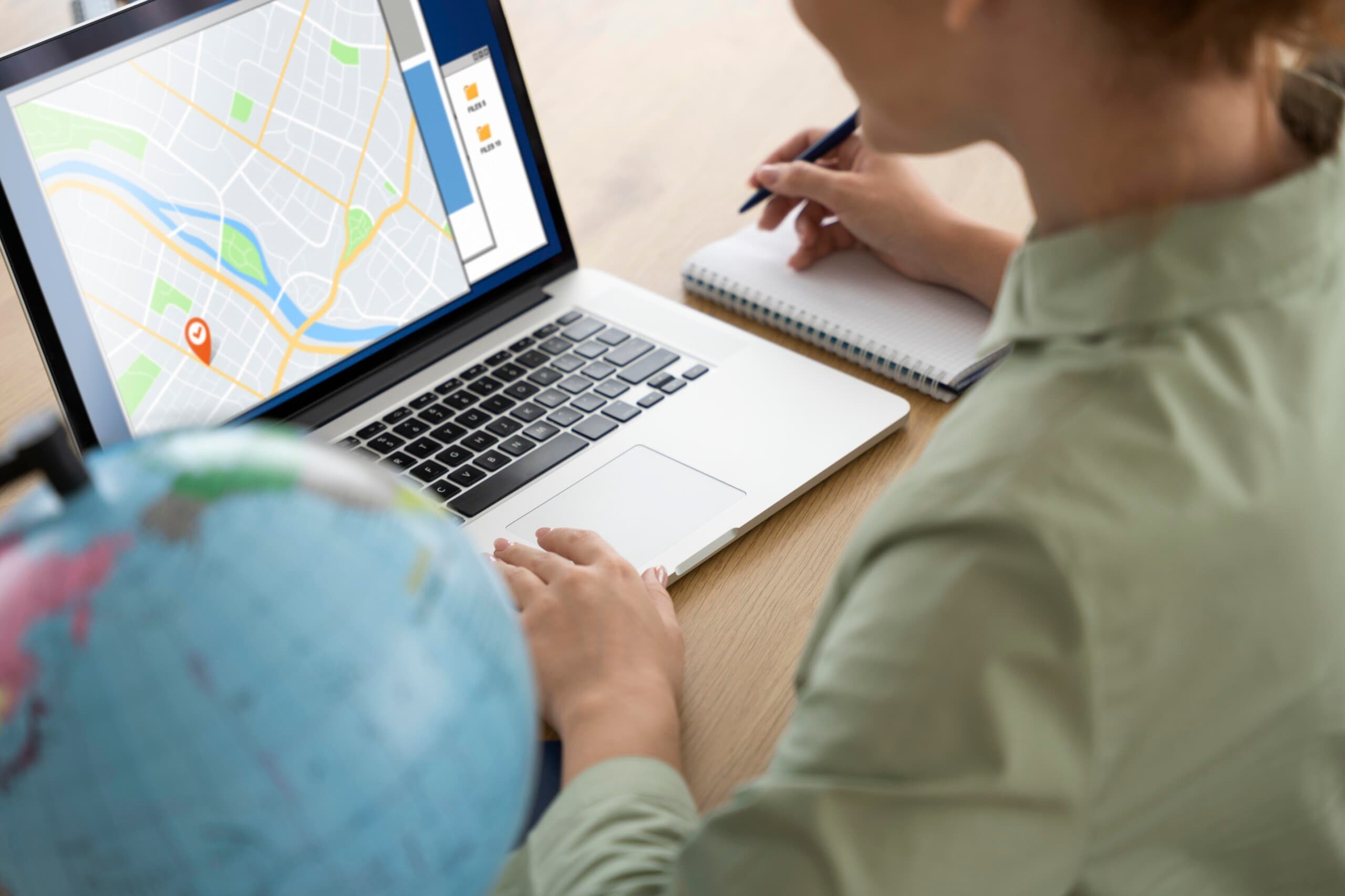 Comissão Europeia acusa Google de violar regras ao favorecer seus serviços de viagens